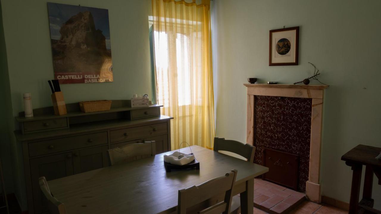 La Via Di Fuga Apartment Pietrapertosa Ngoại thất bức ảnh