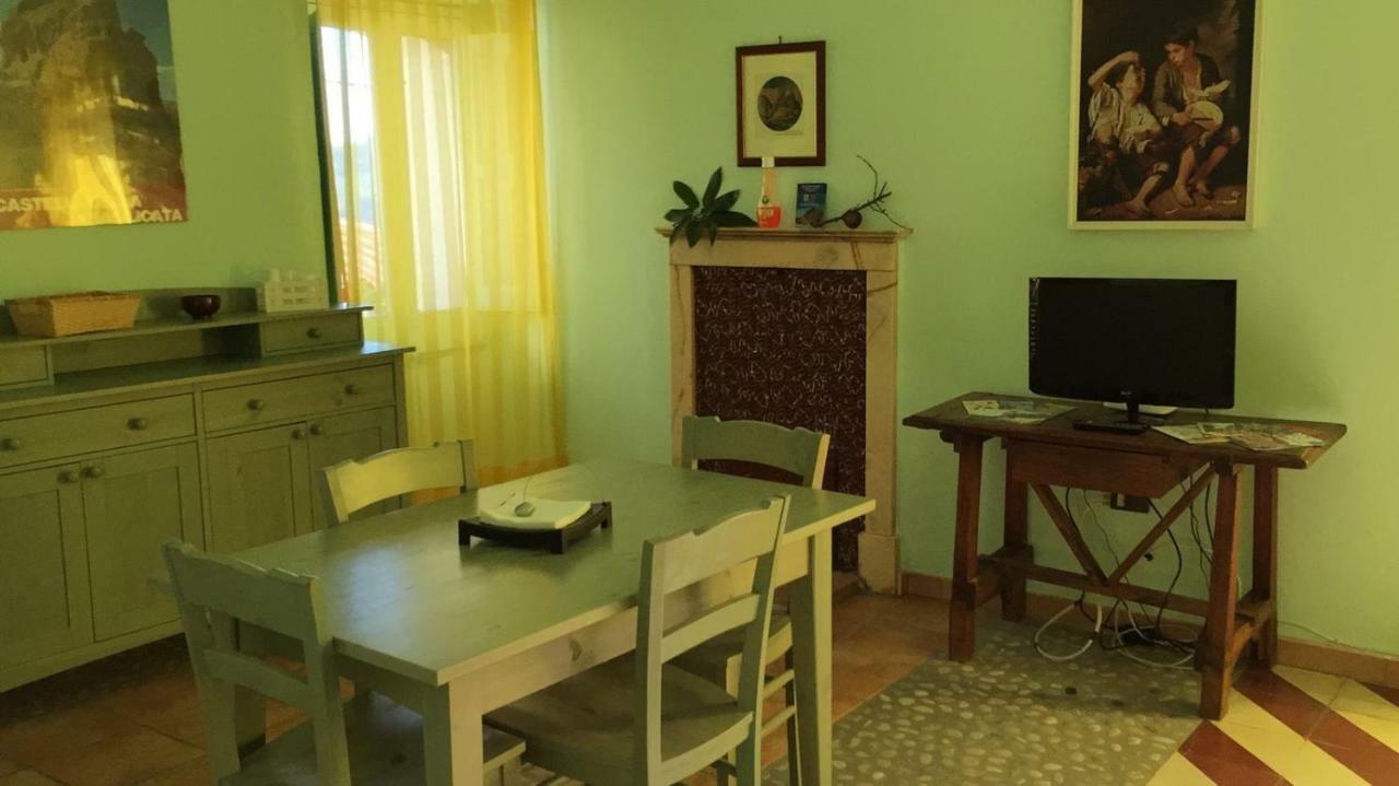 La Via Di Fuga Apartment Pietrapertosa Ngoại thất bức ảnh