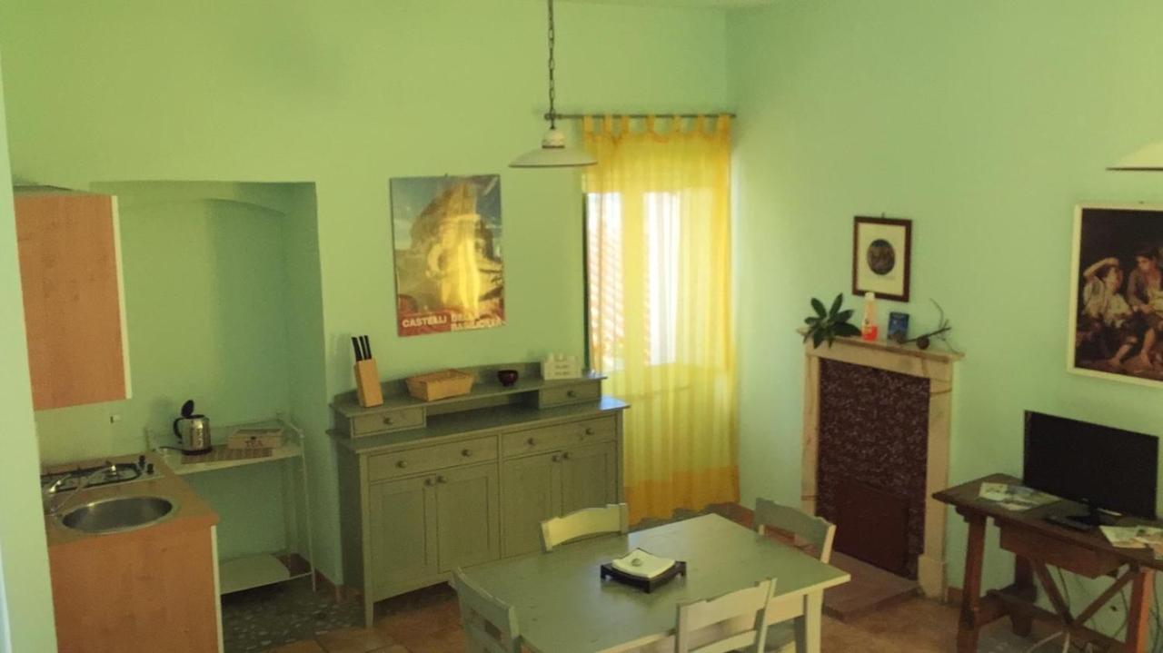 La Via Di Fuga Apartment Pietrapertosa Ngoại thất bức ảnh
